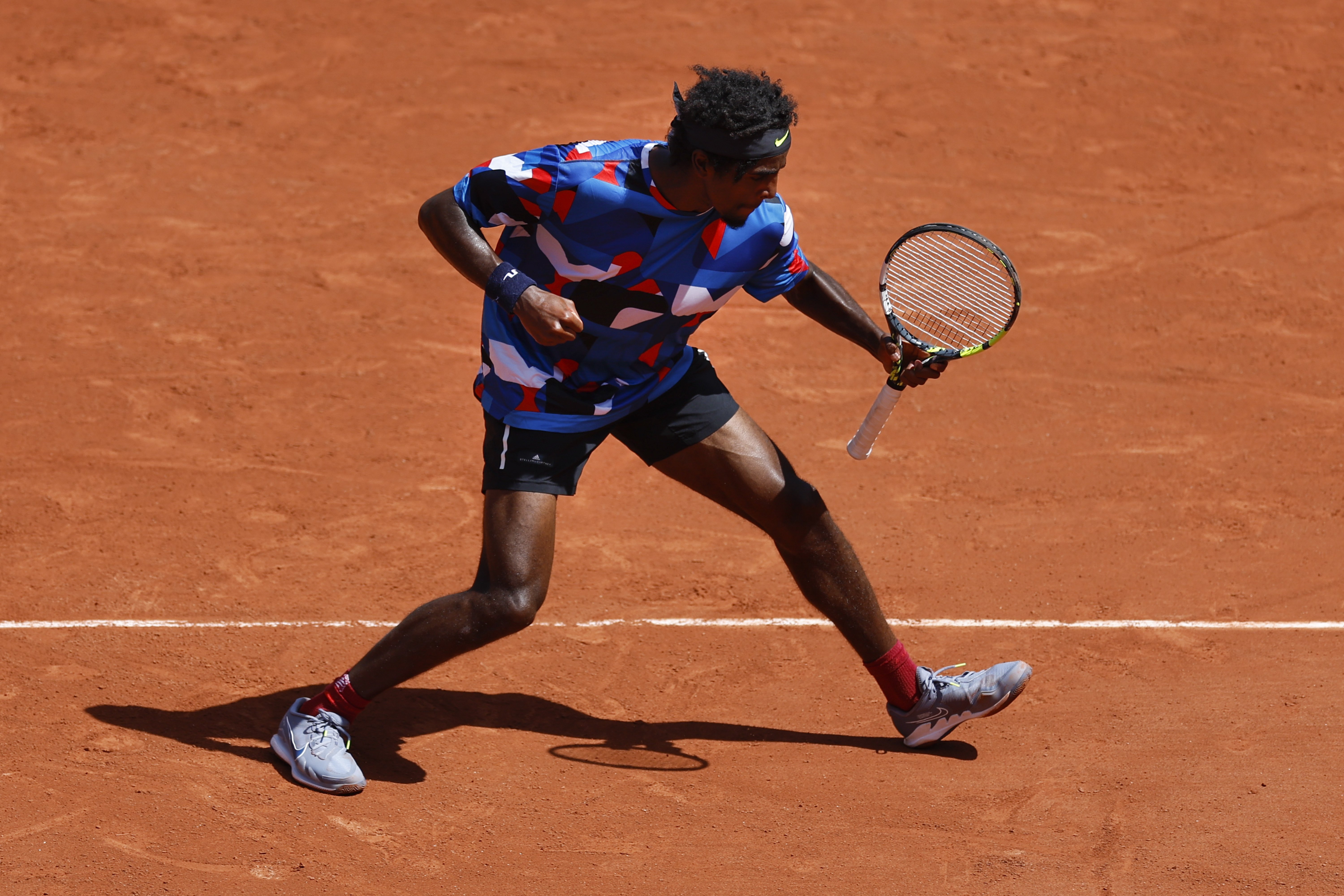 开云体育APP下载-美网完胜法网，鲁德高光表现